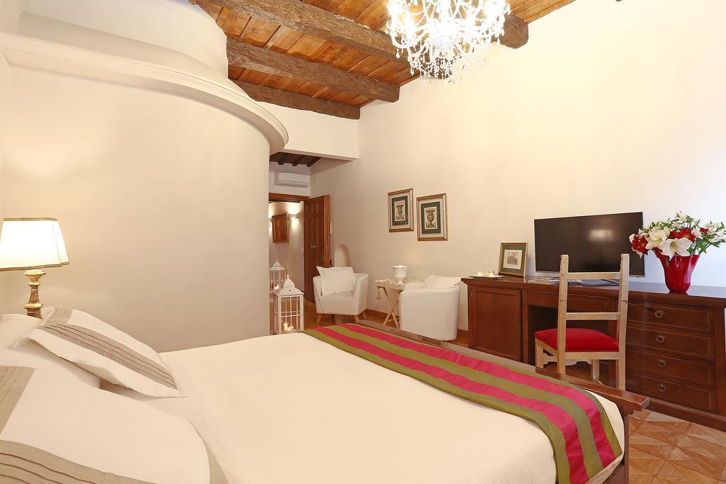 רומא The Palazzetto Suites מראה חיצוני תמונה